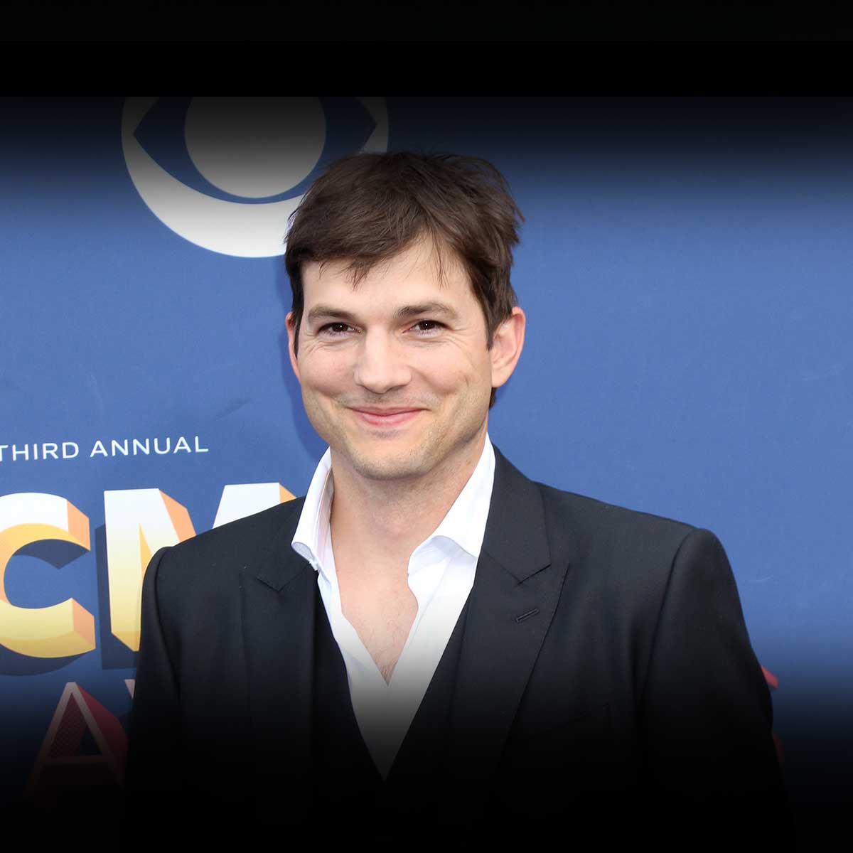 Ashton Kutcher Wife Age 2023 Get Valentines Day 2023 Update